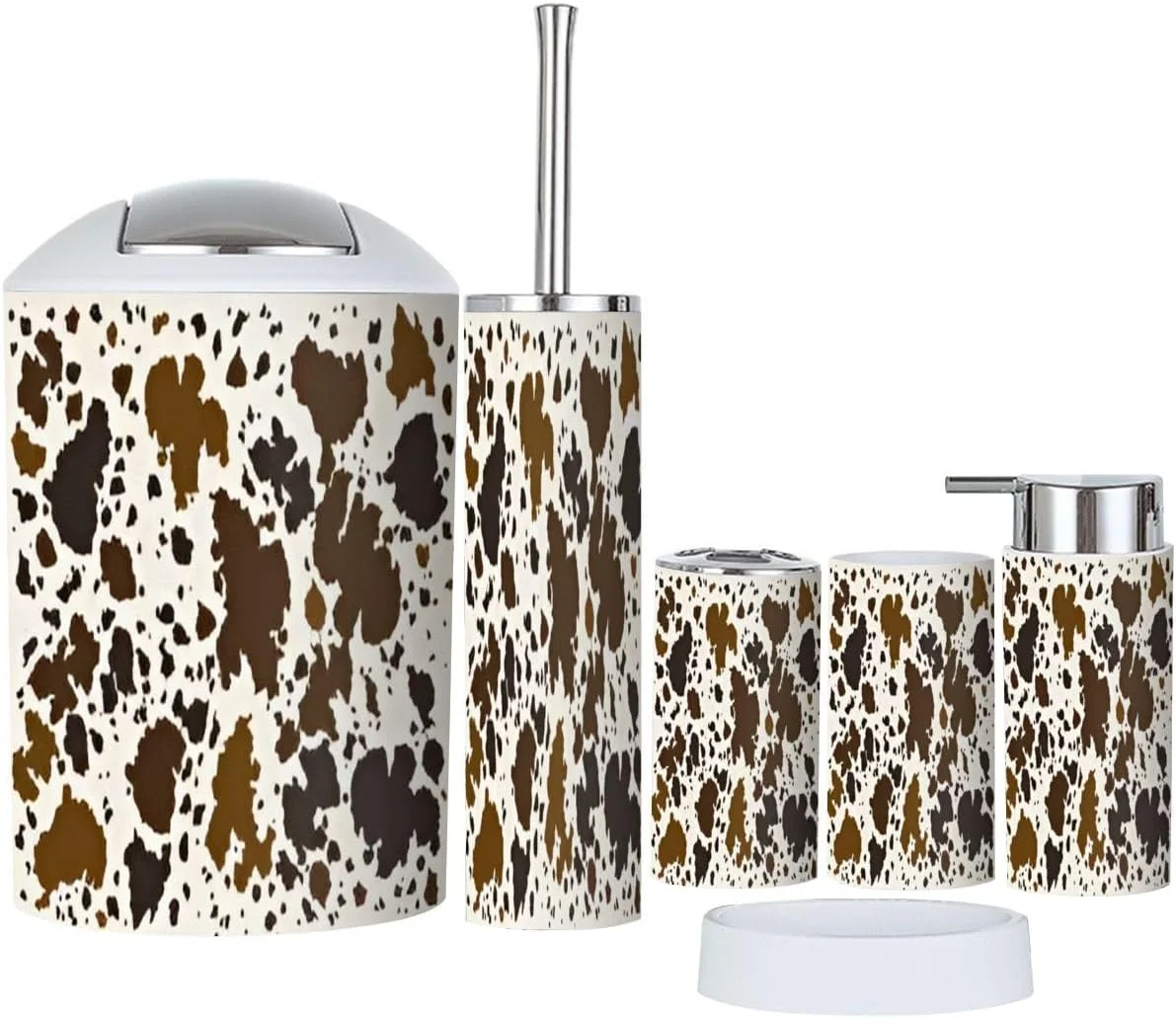 ست لوازم جانبی حمام 6 تکه طرح چرم گاوی قهوه ای شامل جا مسواکی، لیوان مسواک، جا مایع صابون، جا صابونی، جا برس توالت، سطل زباله مناسب دکوراسیون روستیک