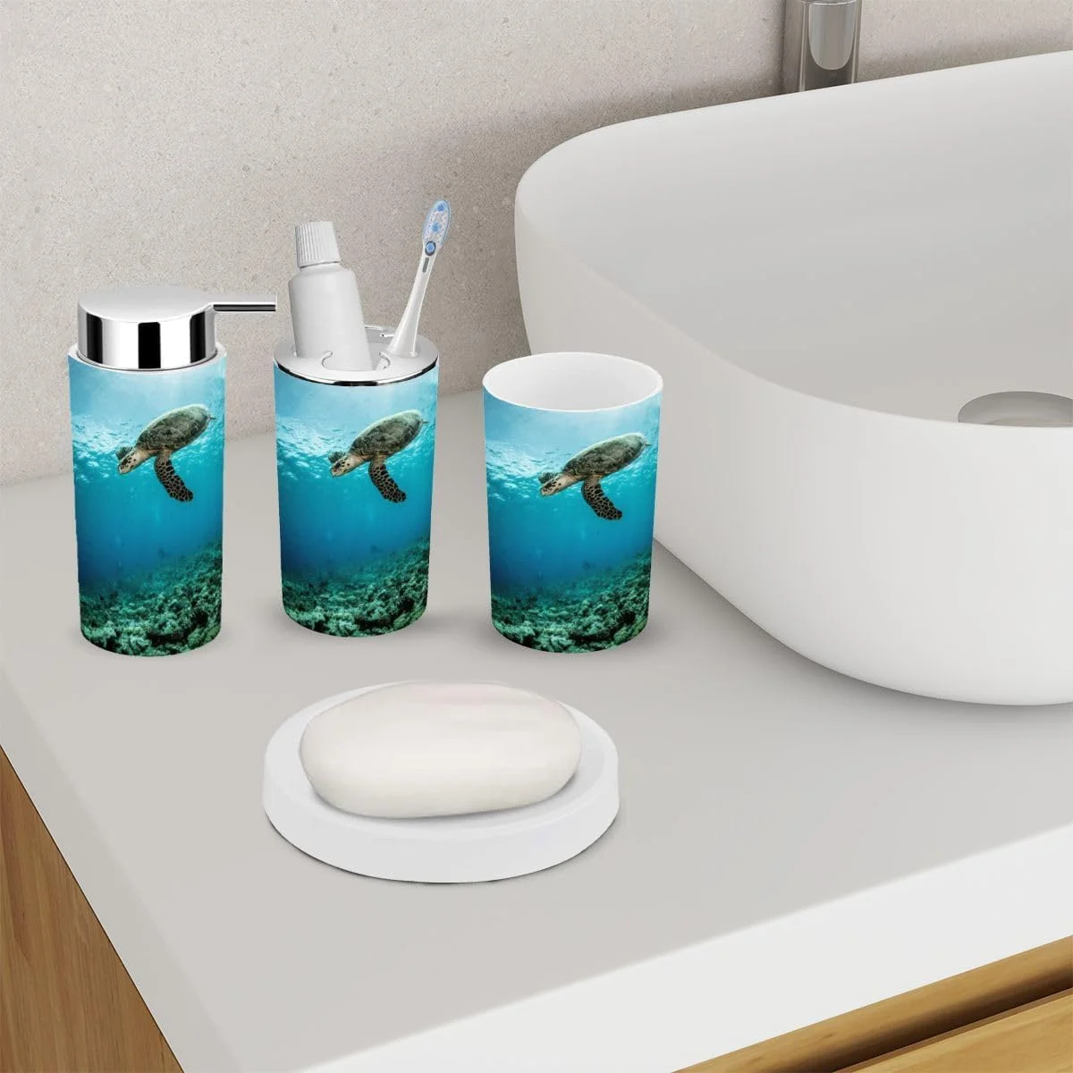 ست لوازم جانبی حمام XNGJEMVWXO، 6 تکه، طرح لاک پشت پالائو شامل جا مسواکی، لیوان مسواک، جا مایع صابون، جا صابونی، جا برس توالت و سطل زباله ست لوازم جانبی حمام XNGJEMVWXO، 6 تکه، طرح لاک پشت پالائو شامل جا مسواکی، لیوان مسواک، جا مایع صابون، جا صابونی، جا برس توالت و سطل زباله