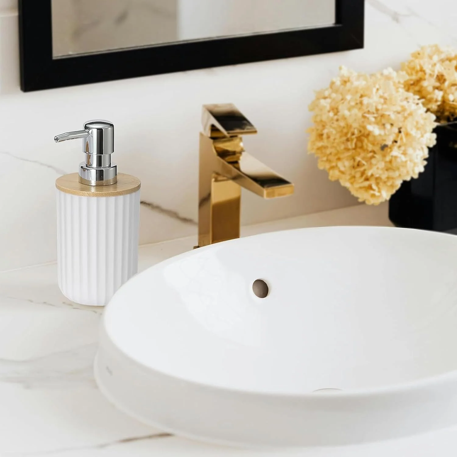 ست لوازم جانبی حمام ۶ تکه ZJ&Sons، شامل برس توالت، جا مایع صابون، جا مسواکی، لیوان، جا صابونی، سطل زباله (سفید R) ست لوازم جانبی حمام ۶ تکه ZJ&Sons، شامل برس توالت، جا مایع صابون، جا مسواکی، لیوان، جا صابونی، سطل زباله (سفید R)