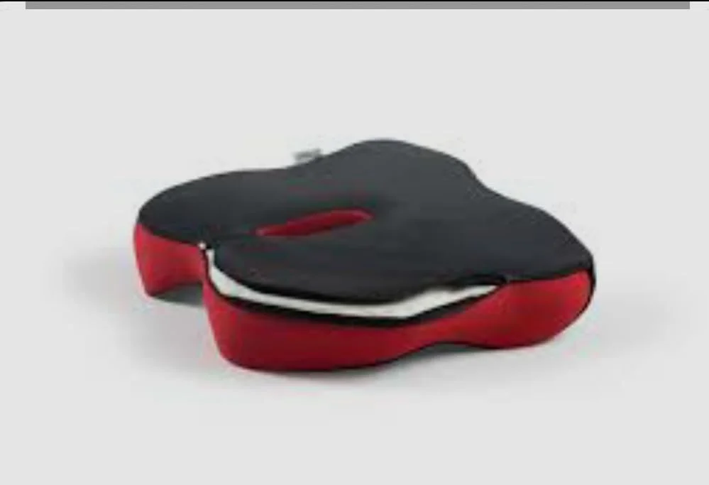 بالشتک صندلی فوم حافظه‌دار، طراحی ارگونومیک برای راحتی