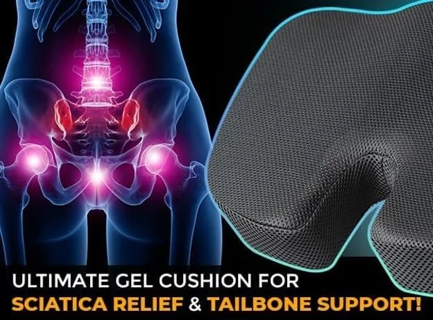 بالشتک صندلی ژله ای SARI SARI، فوم حافظه دار ژله ای با روکش، 45x35x7 سانتی متر، رنگ مشکی، وزن 550 گرم بالشتک صندلی ژله ای SARI SARI، فوم حافظه دار ژله ای با روکش، 45x35x7 سانتی متر، رنگ مشکی، وزن 550 گرم