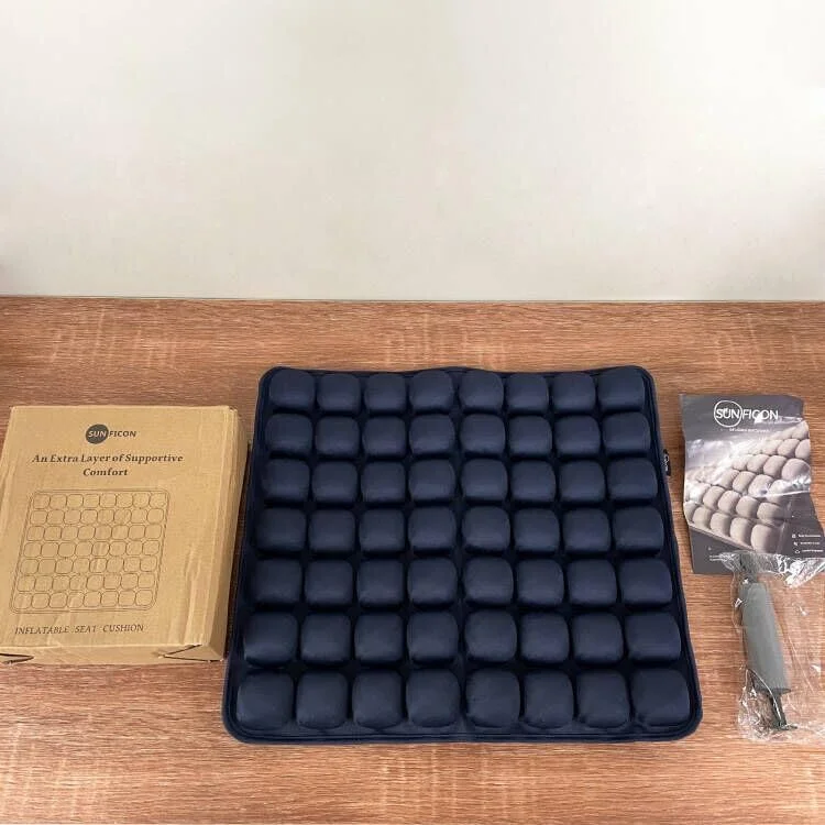 بالشتک صندلی بادی سانفیکون، بالشتک صندلی قابل حمل برای صندلی ماشین، صندلی اداری، ویلچر، پد ضد زخم بستر، ارتوپدی، تسکین درد و فشار، تشک صندلی کمپینگ به همراه پمپ، 45.72 در 40.64 در 2.54 سانتی متر، آبی
