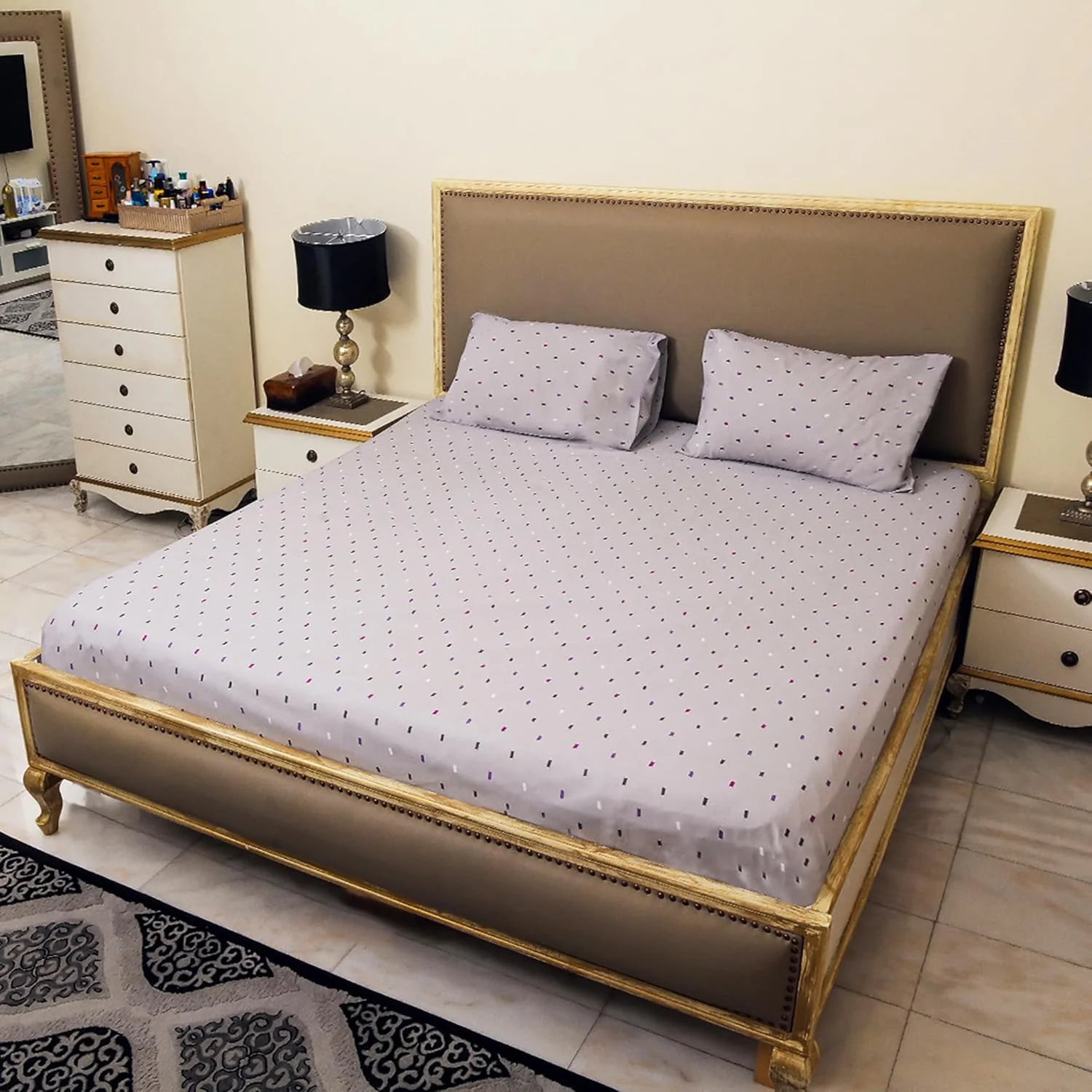 ست ملحفه تخت خواب پنبه ای، سایز کوئین، 3 تکه، طرح راه راه خاکستری و سفید، 200 نخ ست ملحفه تخت خواب پنبه ای، سایز کوئین، 3 تکه، طرح راه راه خاکستری و سفید، 200 نخ