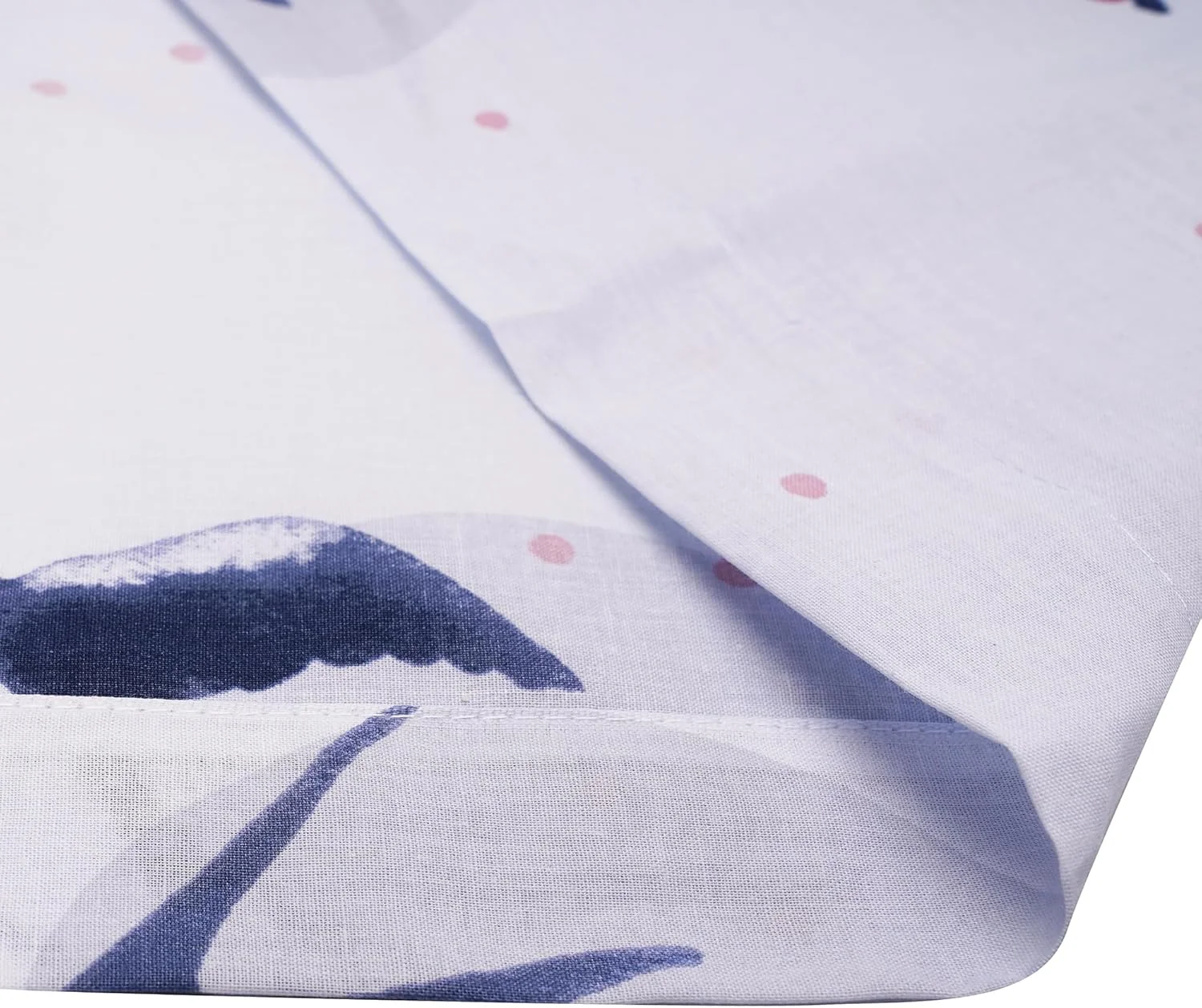 ست ملحفه ۳ تکه ۱۰۰ درصد پنبه ای سفید طرح دار Abee شامل ۱ ملحفه تخت ۲۴۰x۲۶۰ سانتی متر و ۲ روبالشی ۵۰x۸۰ سانتی متر (Hiron)