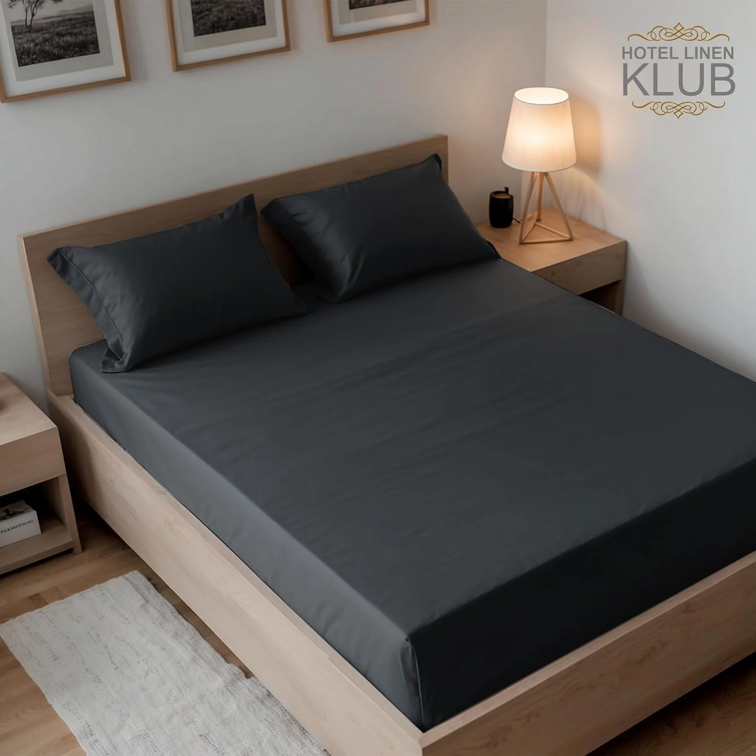 ست ملحفه کش دار سه تکه هتلی کلاب، مناسب تخت یک نفره، ابعاد ۱۲۰ در ۲۰۰ + ۱۸ سانتی متر – دارای لبه های کشی، جنس میکروفایبر نرم، ضد چروک، سبک و راحت - مشکی ست ملحفه کش دار سه تکه هتلی کلاب، مناسب تخت یک نفره، ابعاد ۱۲۰ در ۲۰۰ + ۱۸ سانتی متر – دارای لبه های کشی، جنس میکروفایبر نرم، ضد چروک، سبک و راحت - مشکی