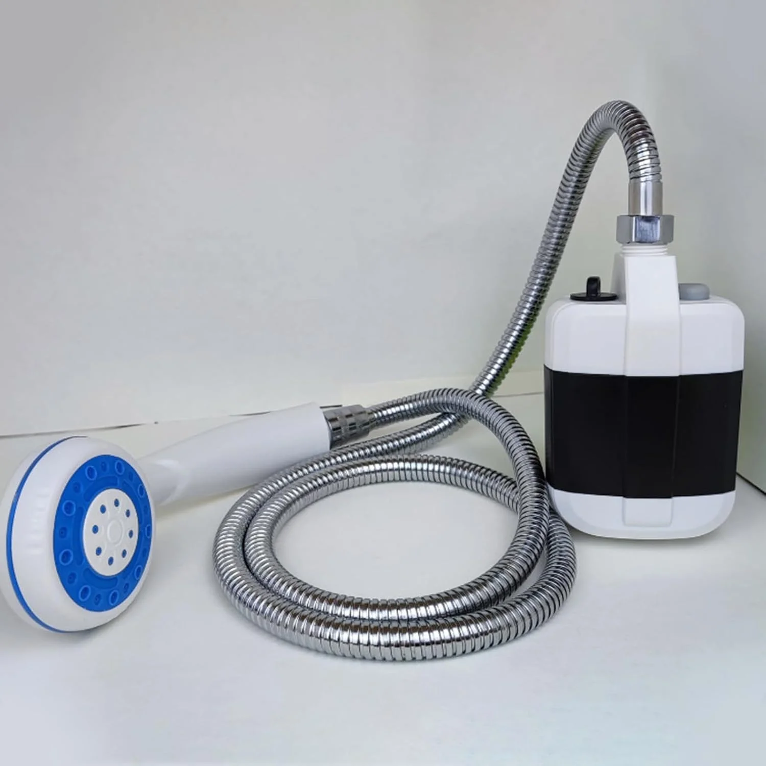 دوش کمپینگ | دوش دستی قابل حمل، تجهیزات حمام در فضای باز، دستگاه دوش دستی برقی برای پیاده روی ساحلی