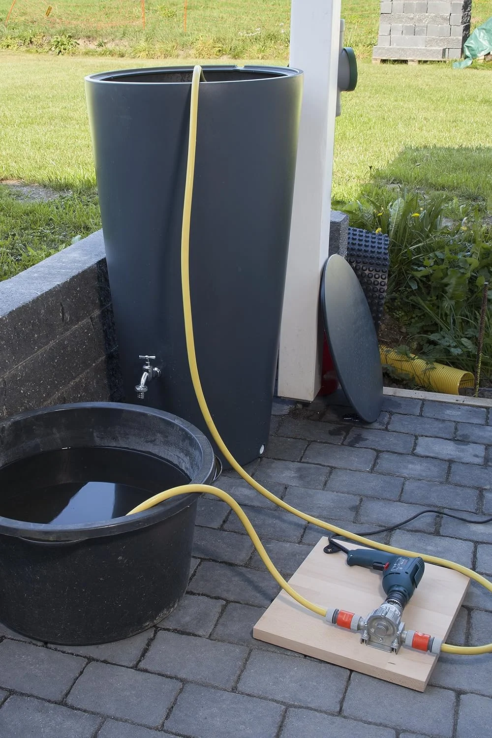 پمپ آب ولف‌کرافت با بدنه فلزی (3000 لیتر در ساعت) مدل 2200000 | برای پمپاژ مایعات با دریل برقی