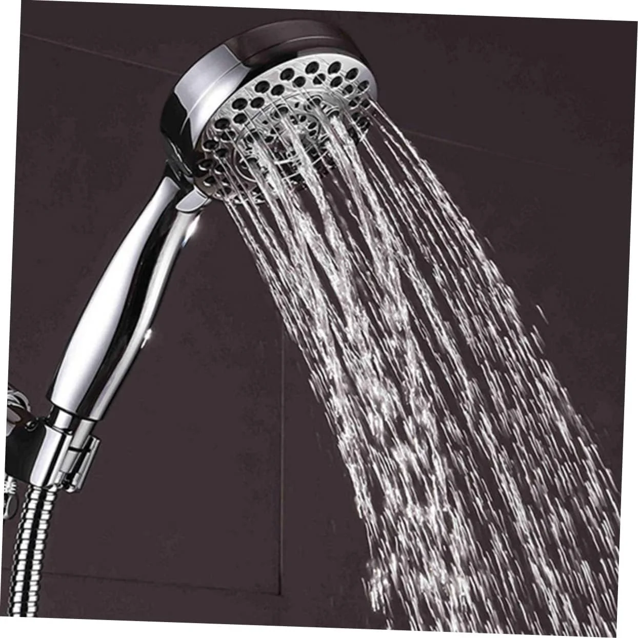 یک ست دوش دستی شامل سردوش، شلنگ و نوار آب بندی