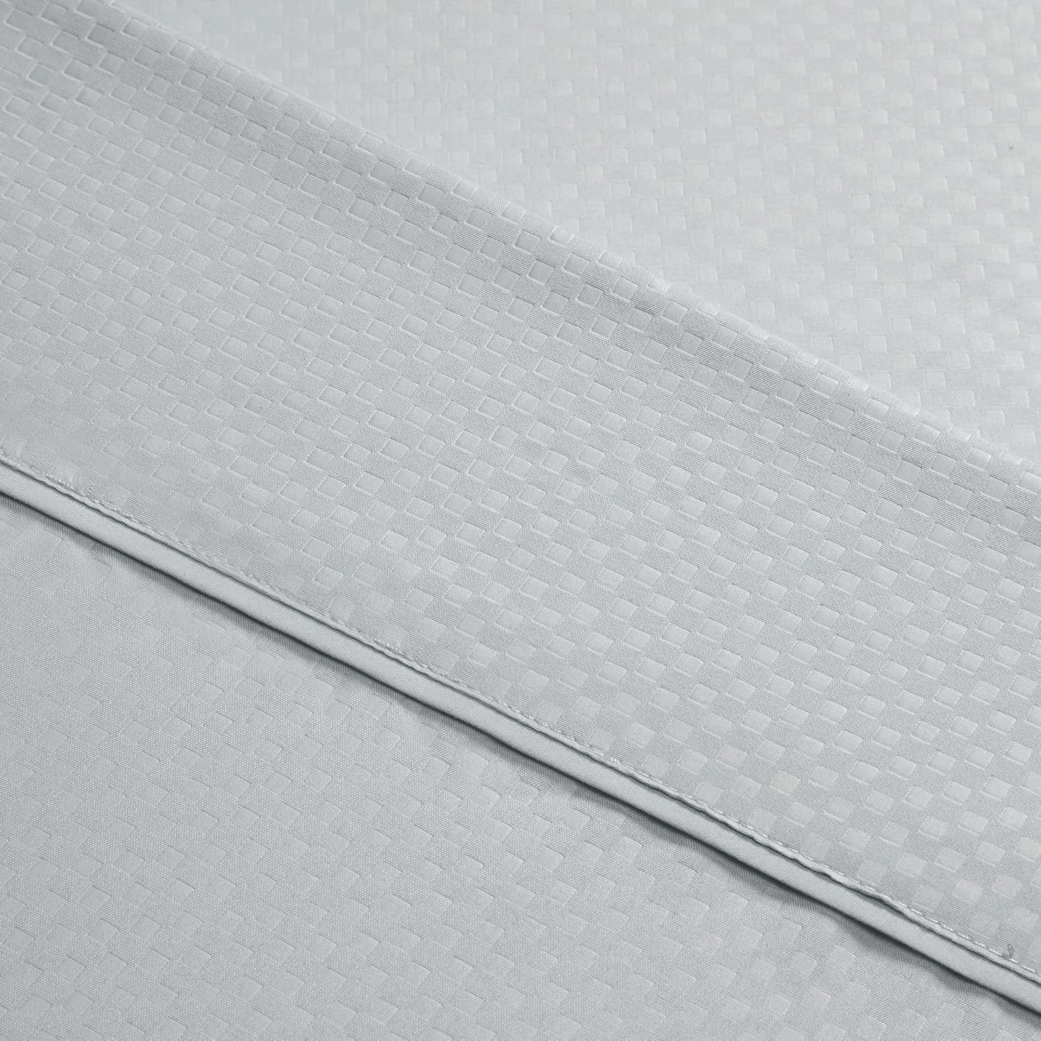 ست ملحفه میکروفیبر برس خورده لاویش هوم - ست 4 تکه ملحفه ضد حساسیت با ملحفه کش دار جیب عمیق و طرح برجسته (پلاتینیوم، کوئین)