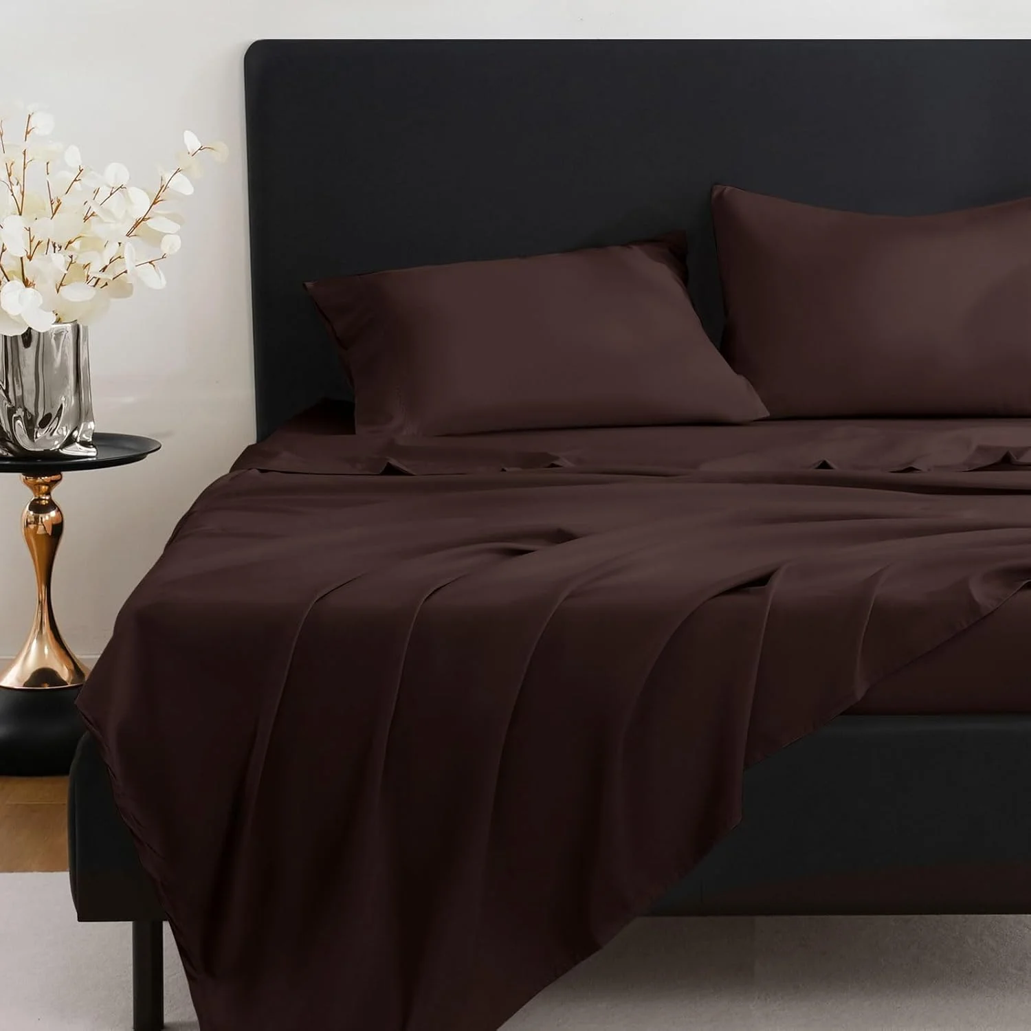 ست ملحفه تخت خواب تنفسی MCO - ملحفه های ریون ساخته شده از بامبو - ست ملافه خنک با جیب عمیق 16 اینچی (4 تکه، کینگ، قهوه ای شکلاتی) ست ملحفه تخت خواب تنفسی MCO - ملحفه های ریون ساخته شده از بامبو - ست ملافه خنک با جیب عمیق 16 اینچی (4 تکه، کینگ، قهوه ای شکلاتی)