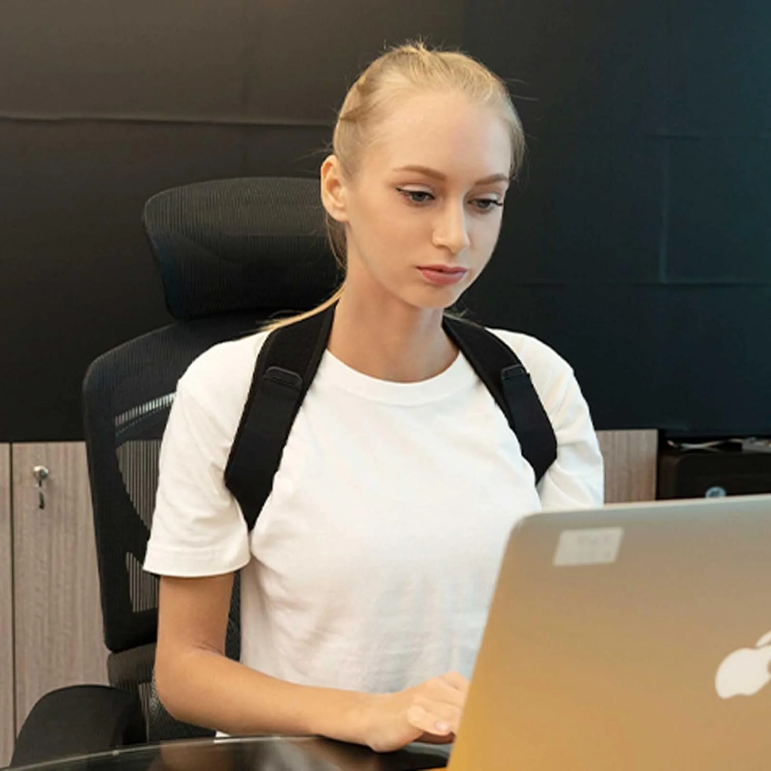 اصلاح کننده وضعیت بدن اکسفور برای زنان و مردان، بریس قابل تنظیم قسمت بالای کمر، صاف کننده پشتی تنفسی، تسکین درد از ناحیه کمر، گردن، شانه و ترقوه، پشت (سایز جهانی) اصلاح کننده وضعیت بدن اکسفور برای زنان و مردان، بریس قابل تنظیم قسمت بالای کمر، صاف کننده پشتی تنفسی، تسکین درد از ناحیه کمر، گردن، شانه و ترقوه، پشت (سایز جهانی)