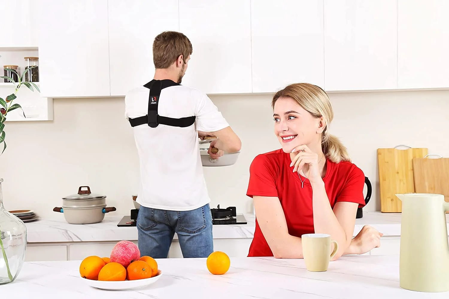 اصلاح کننده وضعیت بدن Schiara [ارتقا یافته 2019] برای مردان و زنان - بریس راحت قسمت بالای کمر برای پشتیبانی از ترقوه، صاف کننده قابل تنظیم پشت و تسکین درد از گردن، پشت و شانه