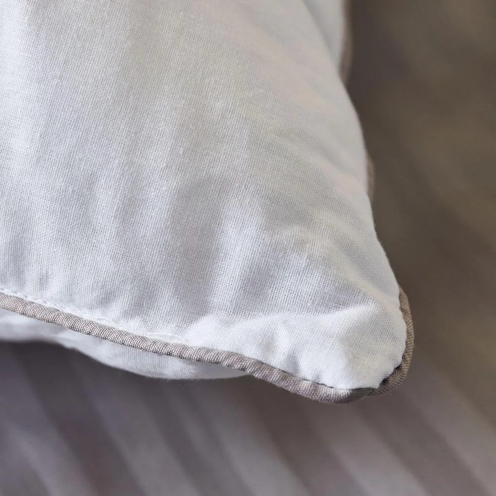 بالش کودکانه ساده جوناس هوم باکس - 45X70 سانتی متر - سفید