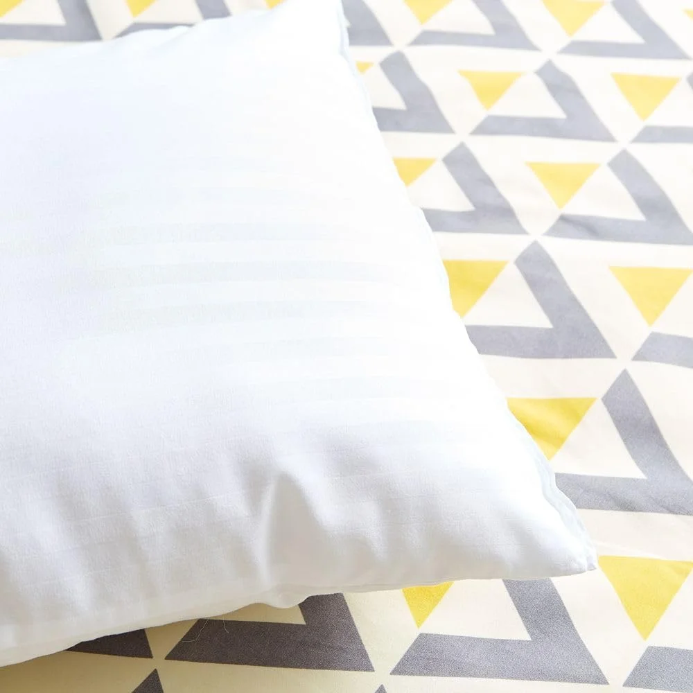 بالش کودکانه هوم باکس مدل اسنشیال - 40X65 سانتی متر - سفید بالش کودکانه هوم باکس مدل اسنشیال - 40X65 سانتی متر - سفید