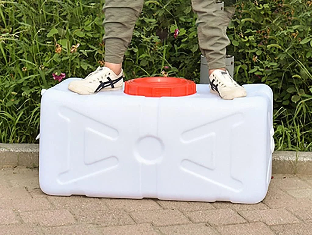 مخزن آب 100 لیتری قابل حمل برای کمپینگ، پیادهروی و مسافرت، با شیر و دستگیره (200 لیتر) مخزن آب 100 لیتری قابل حمل برای کمپینگ، پیادهروی و مسافرت، با شیر و دستگیره (200 لیتر)