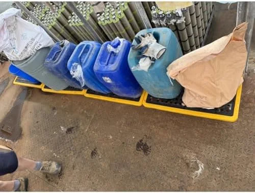 پالت مهار نشت بشکه، سینی نشت مخزن روغن، پلتفرم نشت ماژولار بشکه 1 عددی، سینی پلی اتیلن صنعتی، پالت مهار نشت برای انبار گاراژ، زرد - 90 لیتر