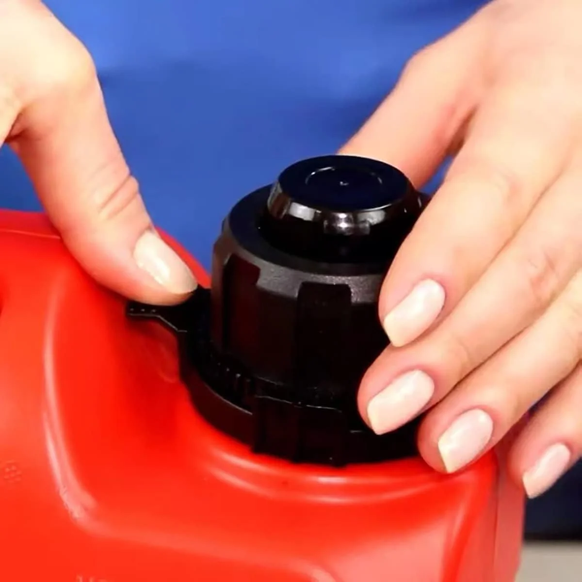 مخزن سوخت پلاستیکی SATUREY با ظرفیت 5/10/20 لیتر، مخزن بنزین خود تهویه شونده ضد الکتریسیته ساکن، مخزن ذخیره بنزین پلی اتیلن، قرمز، 5 لیتر