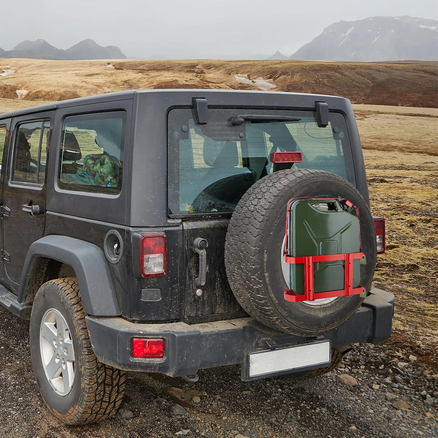 نگهدارنده گالن سوخت Relaxdays، مناسب برای گالن های 10 و 20 لیتری، قفل دار، مناسب خودرو و موتورسیکلت، نگهدارنده گالن، آهن، قرمز نگهدارنده گالن سوخت Relaxdays، مناسب برای گالن های 10 و 20 لیتری، قفل دار، مناسب خودرو و موتورسیکلت، نگهدارنده گالن، آهن، قرمز