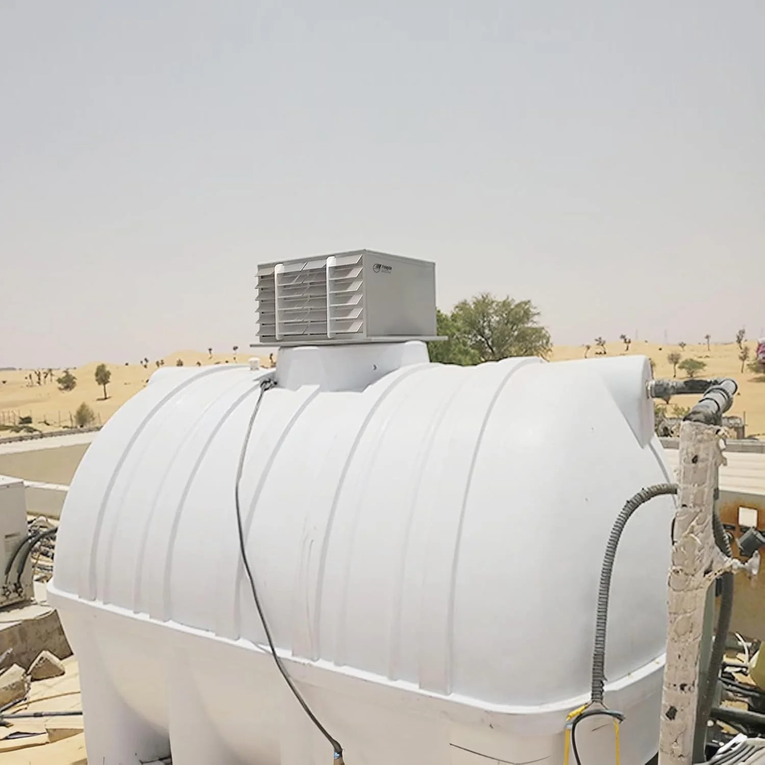 خنک کننده مخزن آب فنگدا برای سیستم خنک کننده دستگاه خانگی - خنک کننده مخزن آب بزرگ (برای مخزن 3000 لیتری) خنک کننده مخزن آب فنگدا برای سیستم خنک کننده دستگاه خانگی - خنک کننده مخزن آب بزرگ (برای مخزن 3000 لیتری)