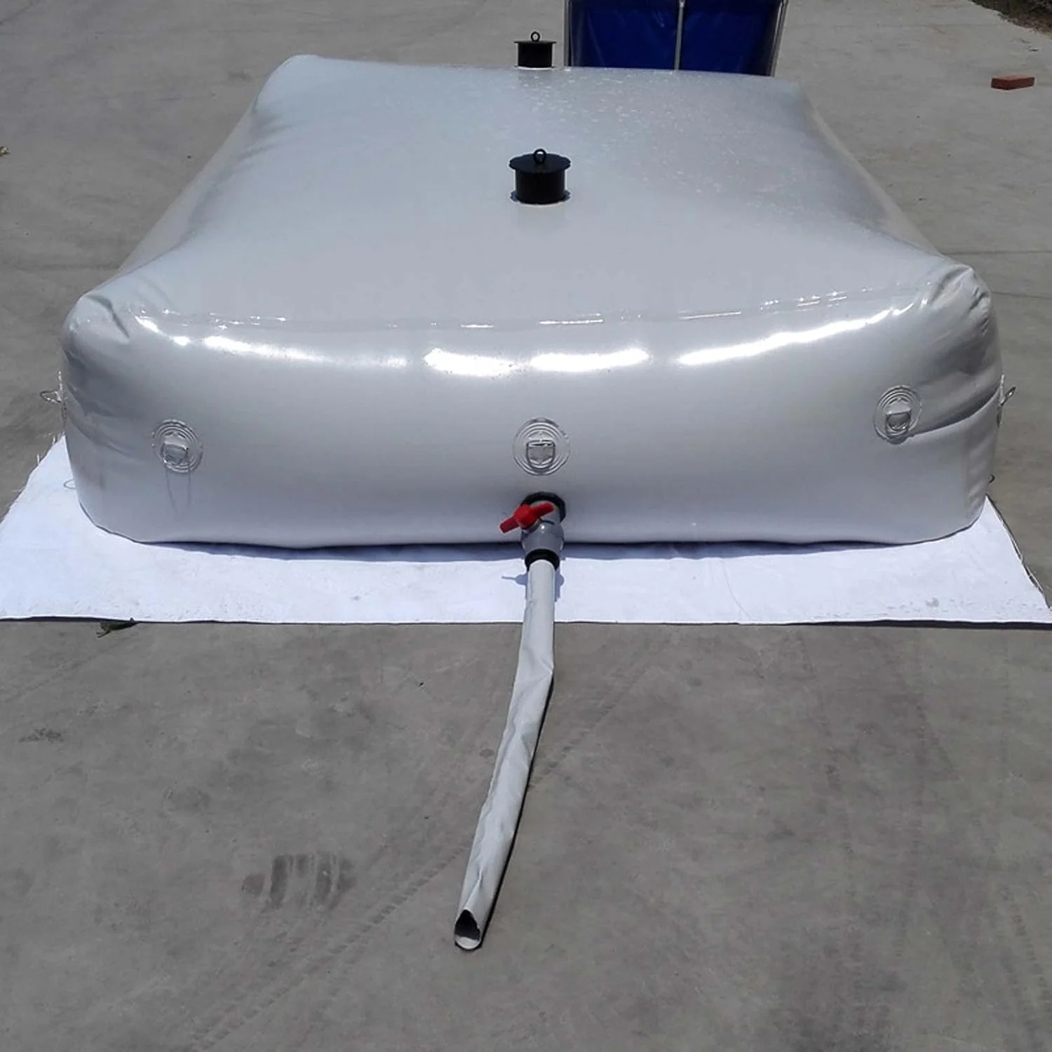 مخزن آب تاشو قابل حمل، ظرفیت بزرگ ذخیره آب، بدون BPA، کیسه آب نرم مقاوم در برابر خشکی، مخزن آب برای کشاورزی مقاوم در برابر خشکی و آتش نشانی، 9000 لیتر