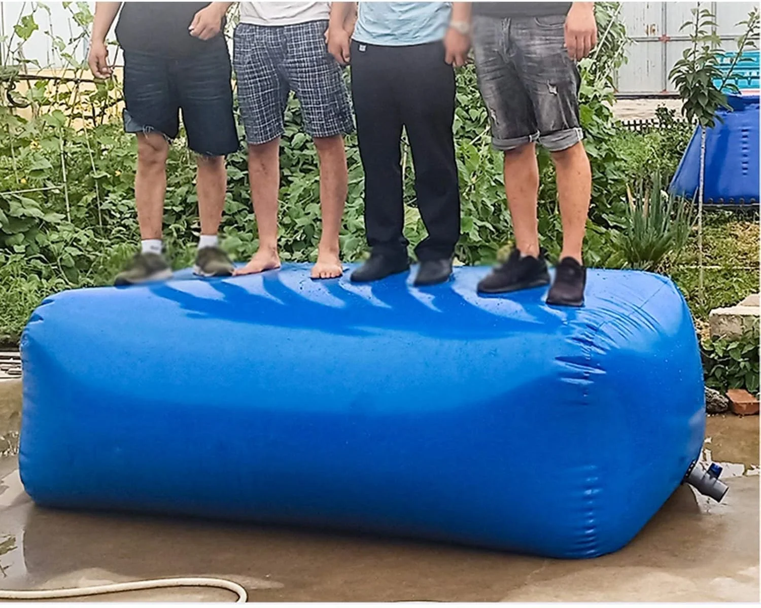 کیسه آب تاشو، مخزن ذخیره آب نرم، پی وی سی قابل حمل با ظرفیت بزرگ 0.9 میلی متر برای مواقع اضطراری، آبیاری، حمل و نقل / آبی / 2184 لیتر / 2.4 * 1.4 * 0.65 متر