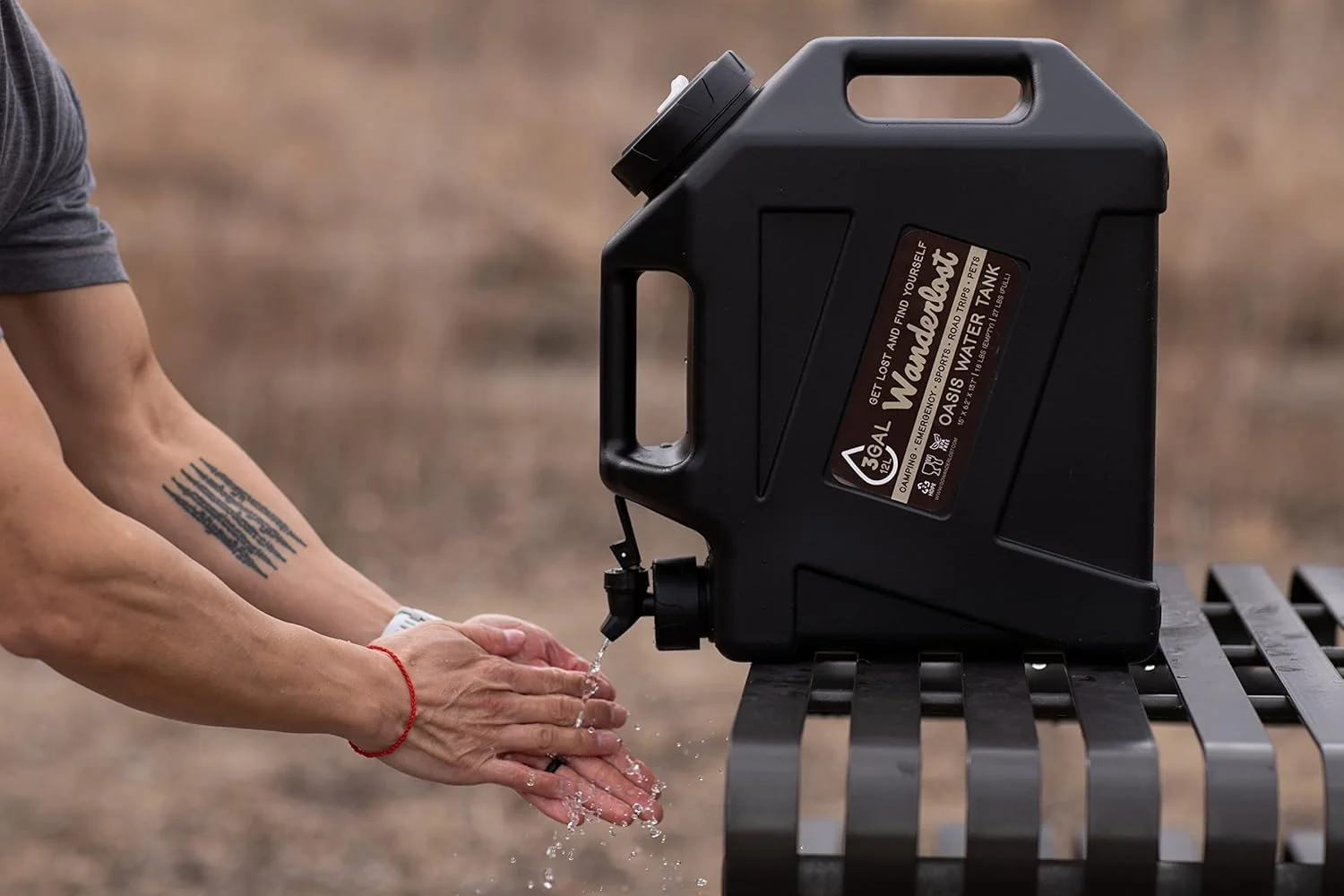 مخزن آب قابل حمل 3 گالن با شیر آب پمپ آب قابل شارژ USB، مواد غذایی، عالی برای کمپینگ، مسافرت، ورزش، مواقع اضطراری، ورزش و موارد دیگر