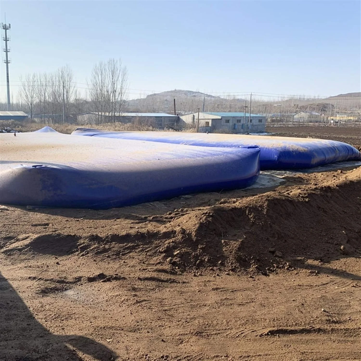 کیسه ذخیره آب، تانک آب تاشو نرم پی وی سی 0.9 میلی متری قابل حمل با شیر، سازگار با محیط زیست برای کمپینگ در فضای باز، مهمانی ساحلی / قهوه ای / 750 لیتر / 1.5 * 1 * 0.5 متر