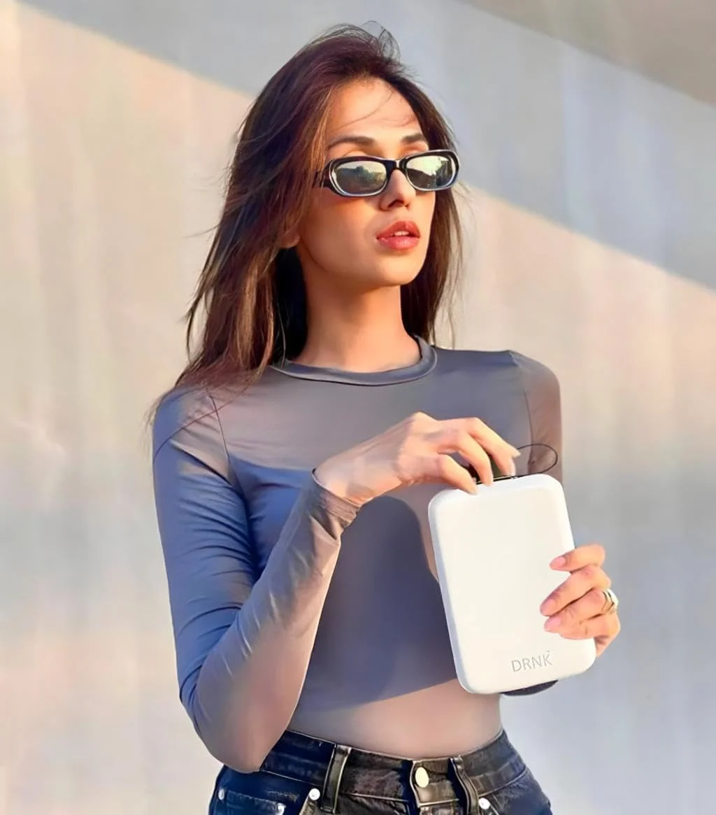 DRNK Steel | بطری آب قابل استفاده مجدد برای محل کار، مسافرت، پیاده روی و باشگاه | ضد نشت | غیر سمی | بدون BPA | 500 میلی لیتر [قطب شمال]