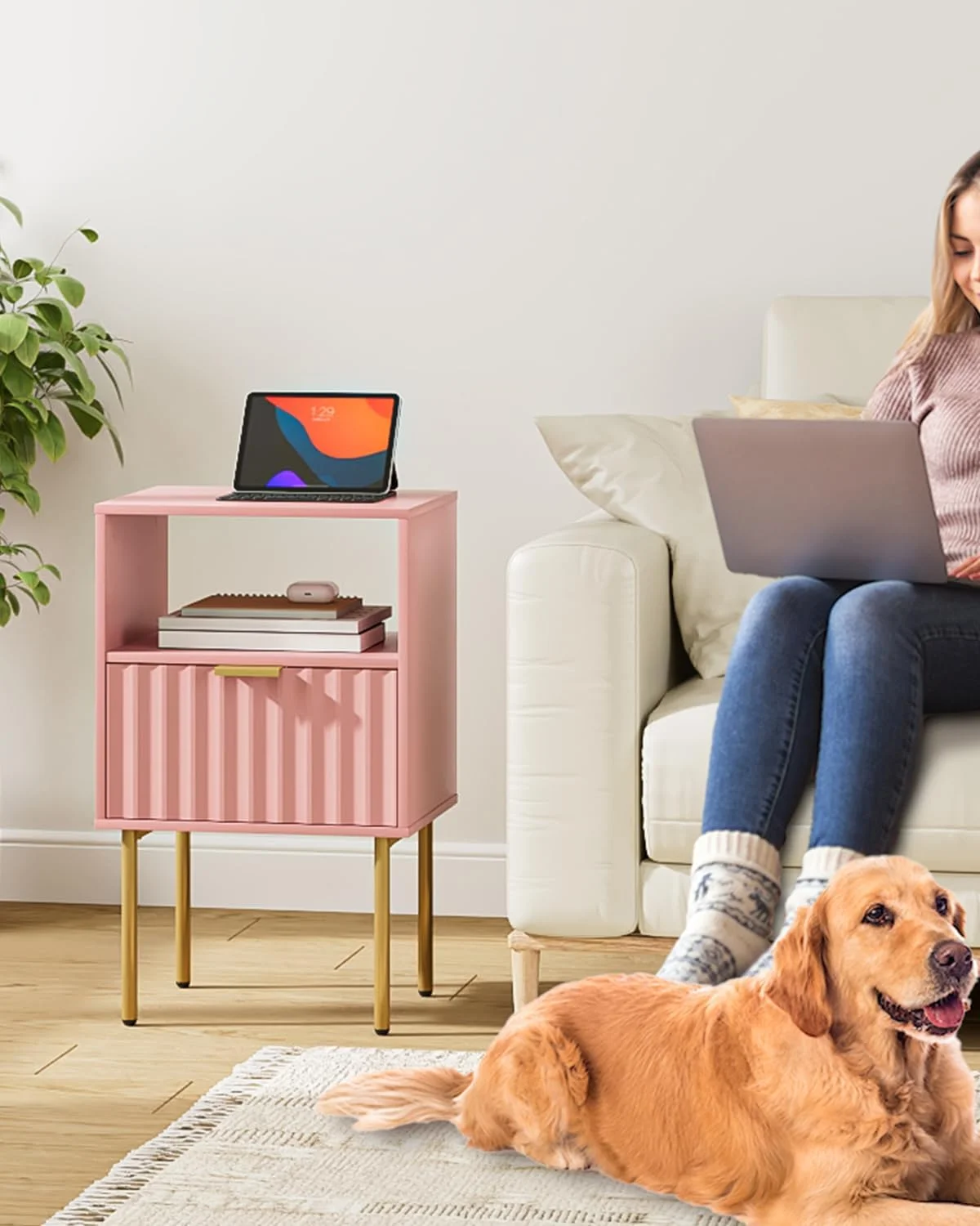 پاتختی، میز کنار تختی با قاب طلایی، پاتختی صورتی، مبلمان کنار تخت، میز عسلی مدرن با کشو و قفسه برای اتاق خواب، اتاق نشیمن (صورتی - 25.28 اینچ ارتفاع) پاتختی، میز کنار تختی با قاب طلایی، پاتختی صورتی، مبلمان کنار تخت، میز عسلی مدرن با کشو و قفسه برای اتاق خواب، اتاق نشیمن (صورتی - 25.28 اینچ ارتفاع)