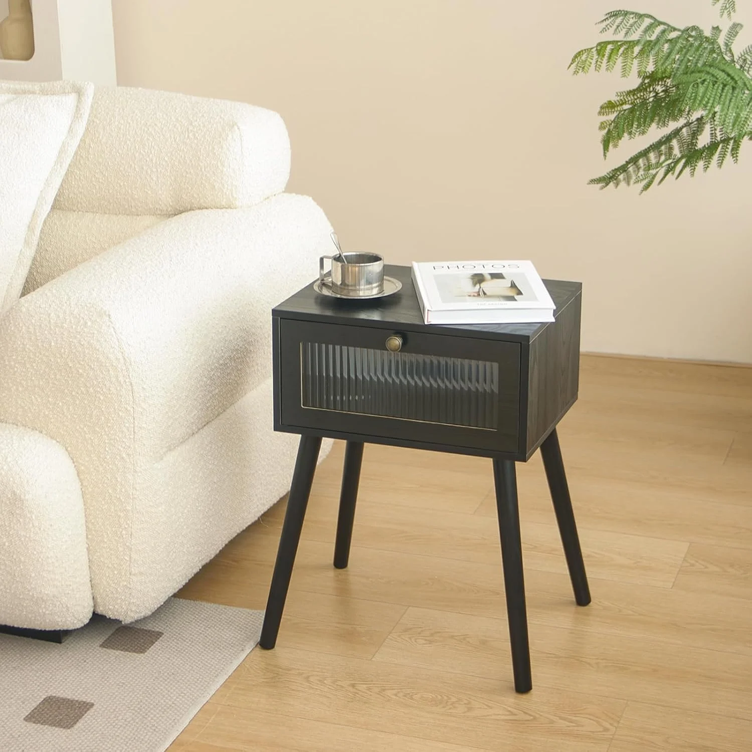 میز پاتختی کوچک AWASEN با کشو، میز کنار تختی مدرن مشکی با فضای ذخیره سازی، میز عسلی کنار تخت خواب با فضای ذخیره سازی و پایه های چوبی محکم برای اتاق نشیمن و فضای کوچک (مشکی) میز پاتختی کوچک AWASEN با کشو، میز کنار تختی مدرن مشکی با فضای ذخیره سازی، میز عسلی کنار تخت خواب با فضای ذخیره سازی و پایه های چوبی محکم برای اتاق نشیمن و فضای کوچک (مشکی)