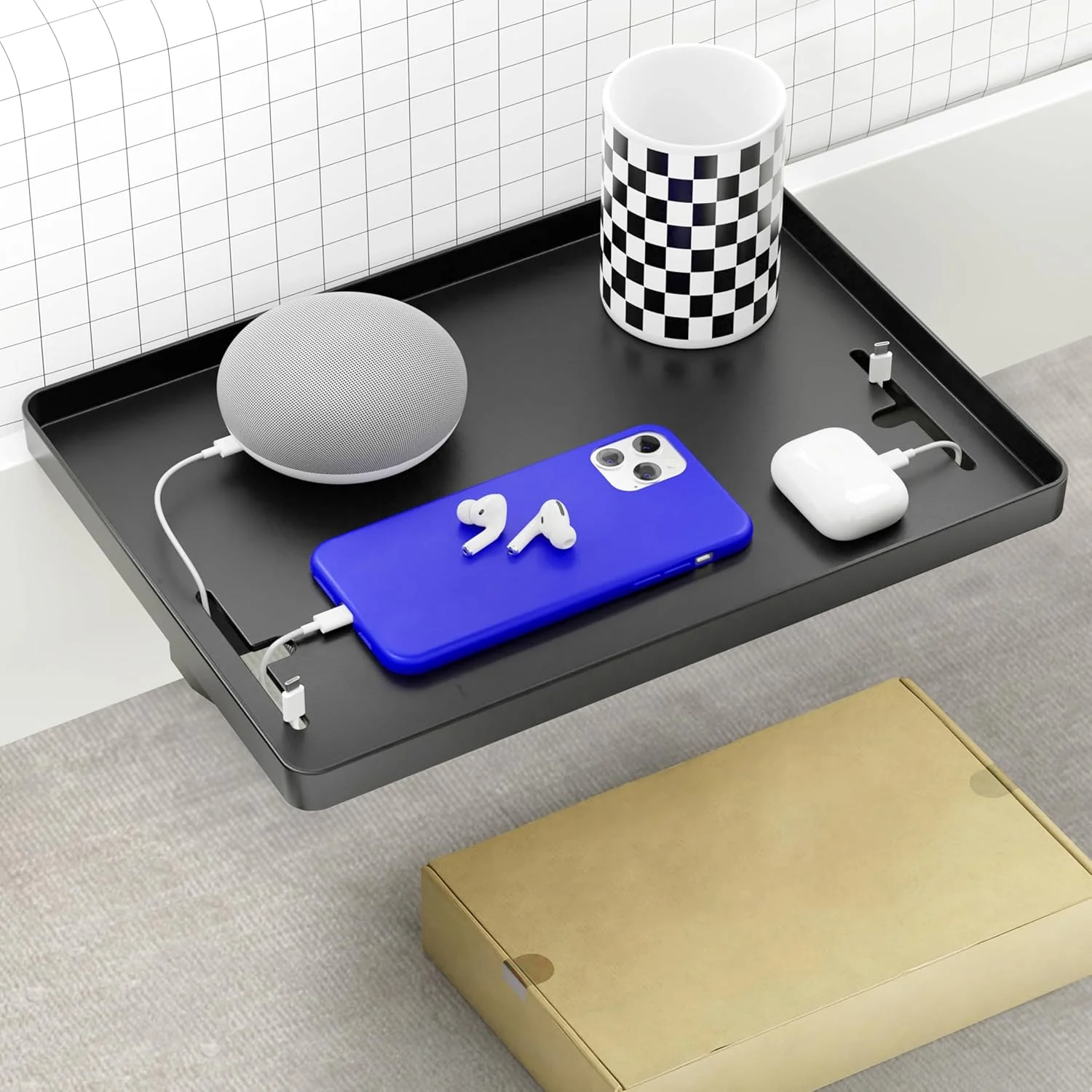 شلف کنار تخت، تخت خواب و تخت بالایی، لوازم ضروری اتاق خوابگاه دانشجویی، میز کنار تختی گیره دار، سینی نظم دهنده میز کنار تخت، دکور اتاق خوابگاه، لوازم ضروری اتاق خوابگاه دانشجویی - نگهدارنده کابل، مشکی