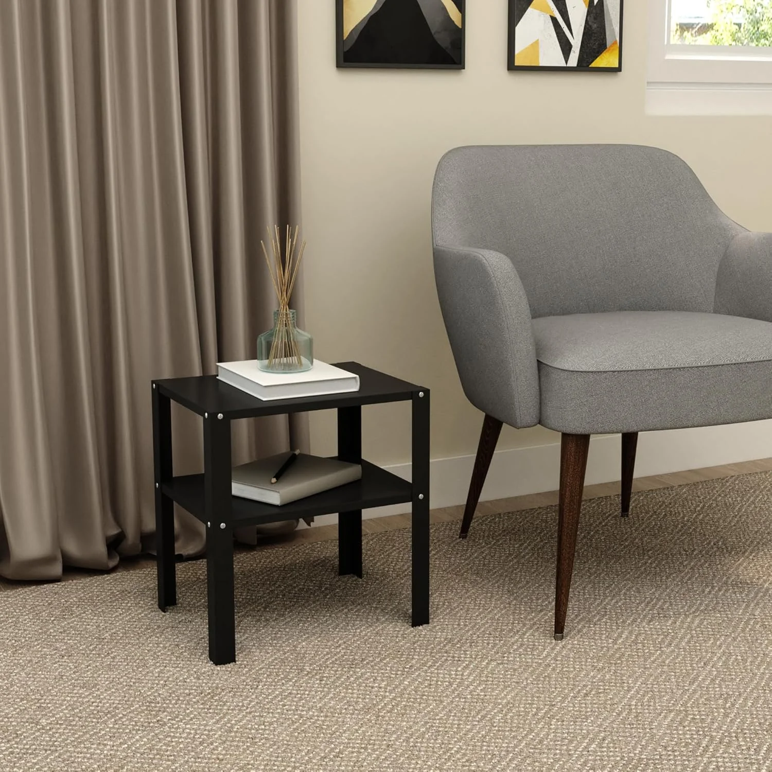 میز پاتختی محکم با قفسه های ذخیره سازی | میز عسلی فلزی برای اتاق خواب، اتاق نشیمن و خانه | میز کنار مبل کوچک با پایه (مشکی، 28D x 37W x 41H CM)، از قبل مونتاژ شده میز پاتختی محکم با قفسه های ذخیره سازی | میز عسلی فلزی برای اتاق خواب، اتاق نشیمن و خانه | میز کنار مبل کوچک با پایه (مشکی، 28D x 37W x 41H CM)، از قبل مونتاژ شده