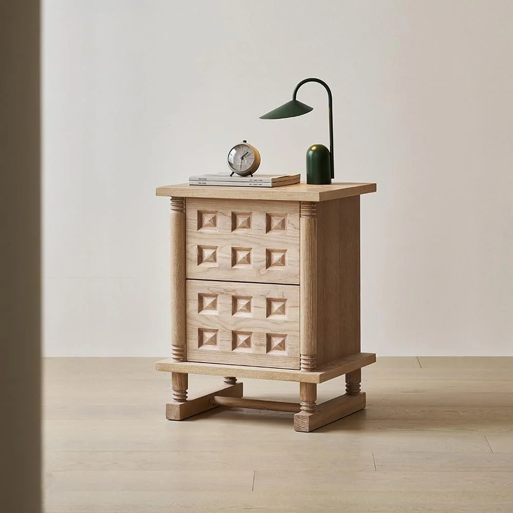 میز عسلی کنار تختی با کشوهای حصیری، مناسب اتاق خواب، کمد نگهداری کنار تخت، کنار مبل و اتاق نشیمن میز عسلی کنار تختی با کشوهای حصیری، مناسب اتاق خواب، کمد نگهداری کنار تخت، کنار مبل و اتاق نشیمن