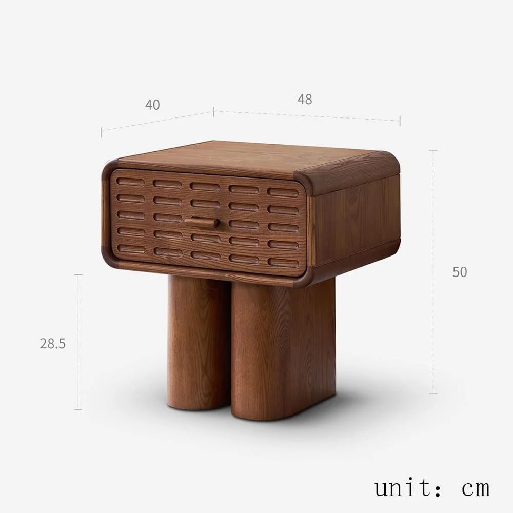 میز کنار تختی با طراحی هندسی دایره ای قدیمی، دارای کشو و پایه های عمودی تخت ضخیم میز کنار تختی با طراحی هندسی دایره ای قدیمی، دارای کشو و پایه های عمودی تخت ضخیم