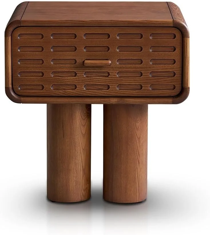 میز کنار تختی با طراحی هندسی دایره ای قدیمی، دارای کشو و پایه های عمودی تخت ضخیم میز کنار تختی با طراحی هندسی دایره ای قدیمی، دارای کشو و پایه های عمودی تخت ضخیم