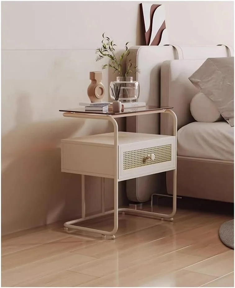 میز کنار تختی ساده و مدرن کوچک فلزی با کشو و قفسه چند منظوره شیشه ای