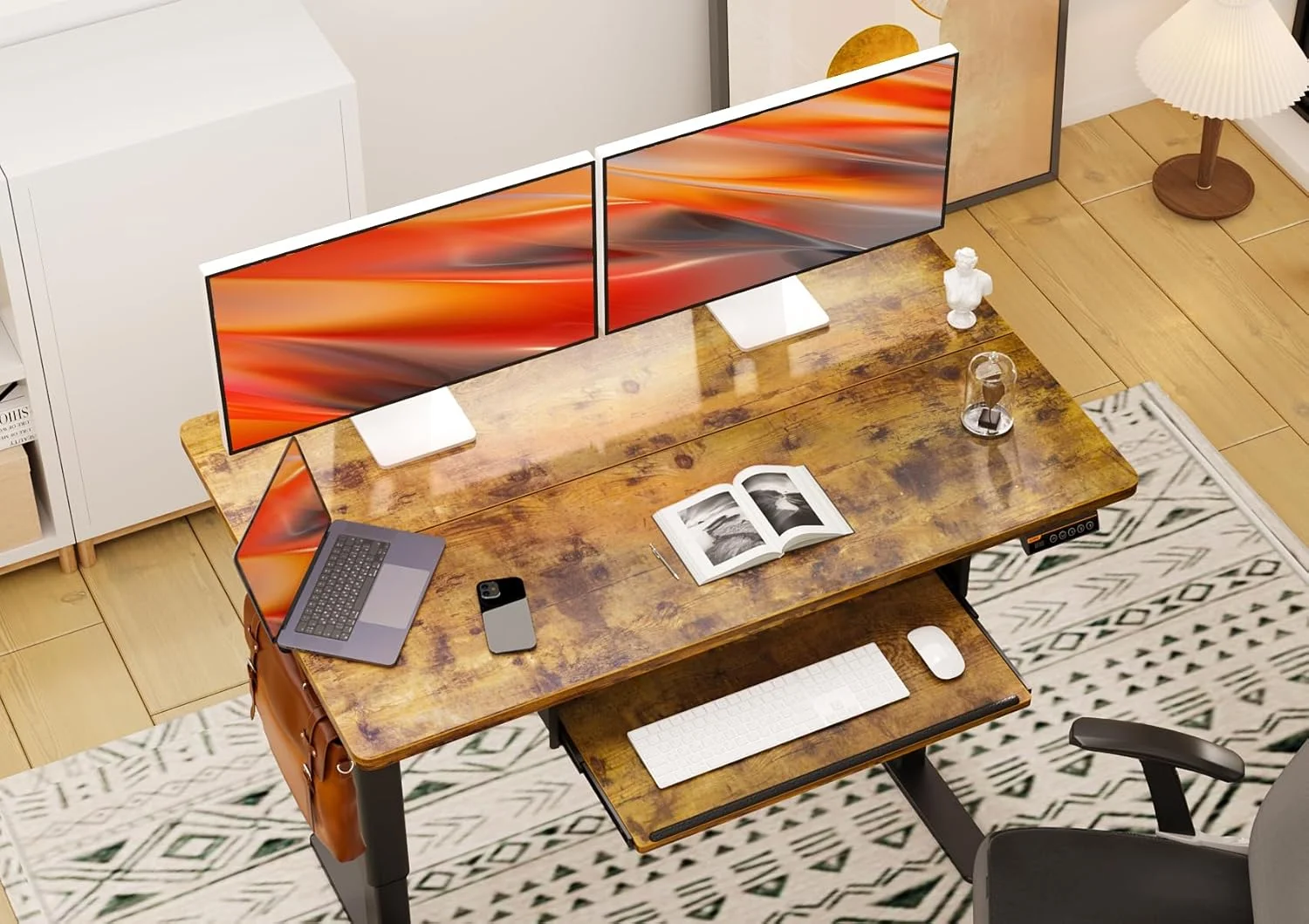 میز ایستاده Claiks با سینی کیبورد، میز ایستاده با ارتفاع قابل تنظیم، میزهای بالابر برای دفتر کار خانگی و ایستگاه کاری کامپیوتر، 48 اینچ، قهوه ای روستیک