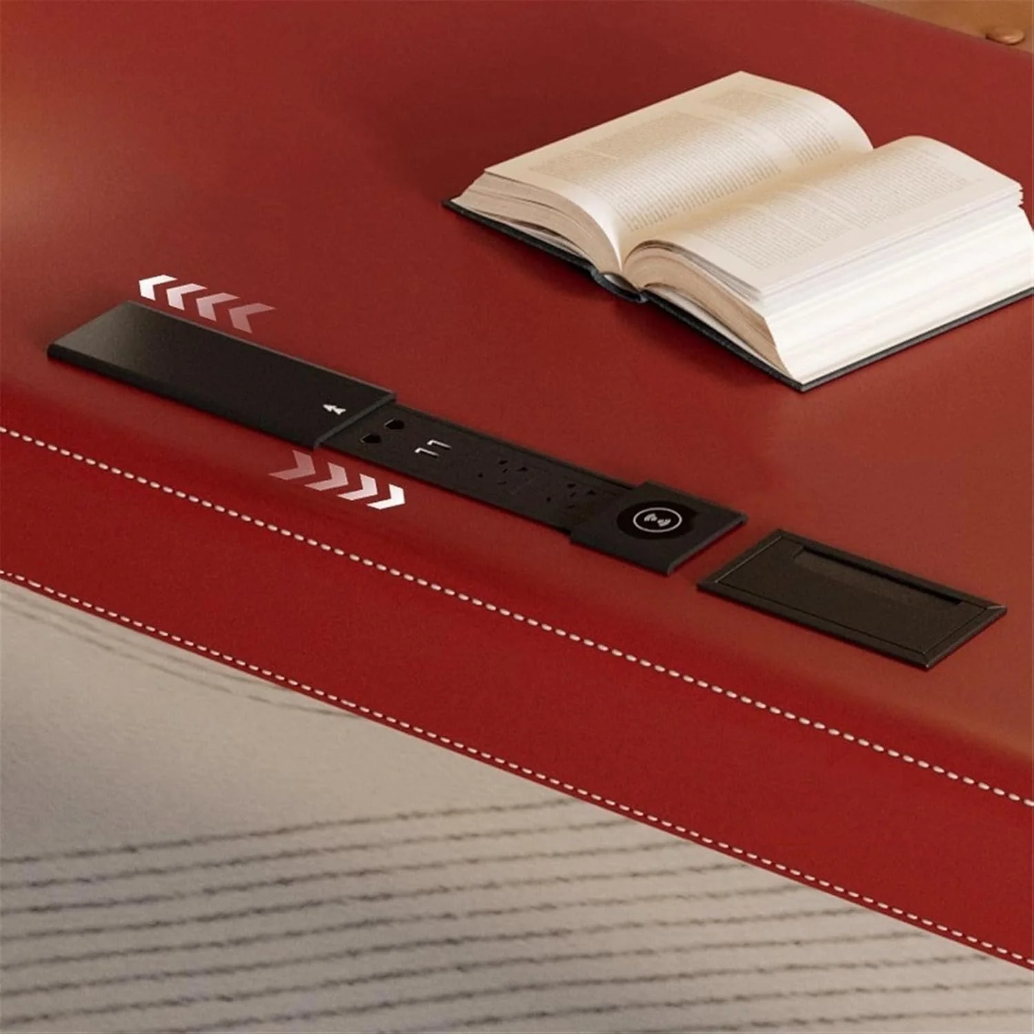 میز کامپیوتر، میز کار خانگی مدرن و ساده با رویه چرمی قرمز، فریم فلزی محکم و پورت شارژ (L) میز کامپیوتر، میز کار خانگی مدرن و ساده با رویه چرمی قرمز، فریم فلزی محکم و پورت شارژ (L)