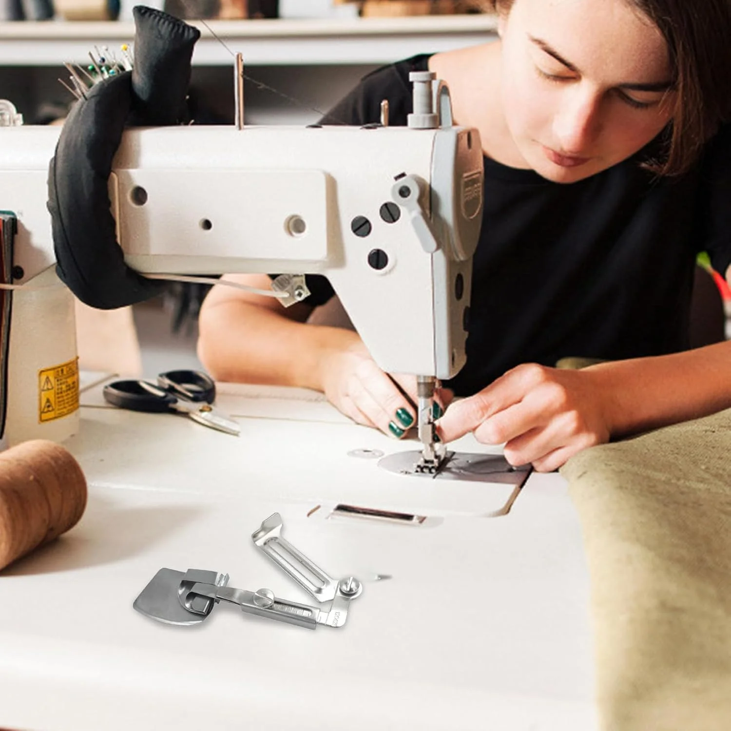 پایه لب تو (Hemmer Foot) چرخ خیاطی | پایه لب تو قابل تنظیم و جهانی برای انواع چرخ خیاطی