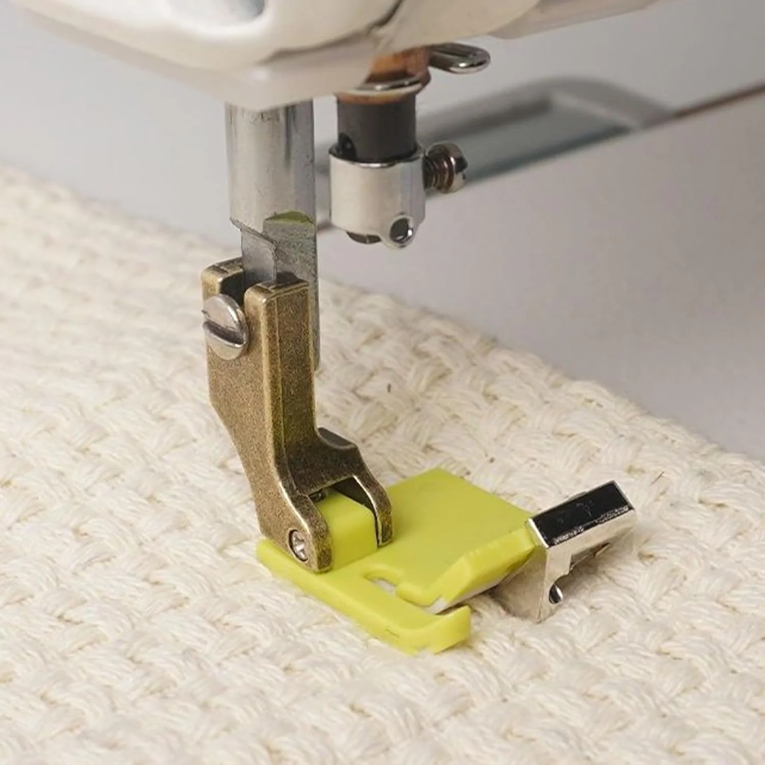 پایه چرخ خیاطی - پایه فشار لبه دوزی قابل تنظیم | اتصال چند منظوره، ابزار راهنمای حرفه ای برای پارچه خانگی چرخ خیاطی