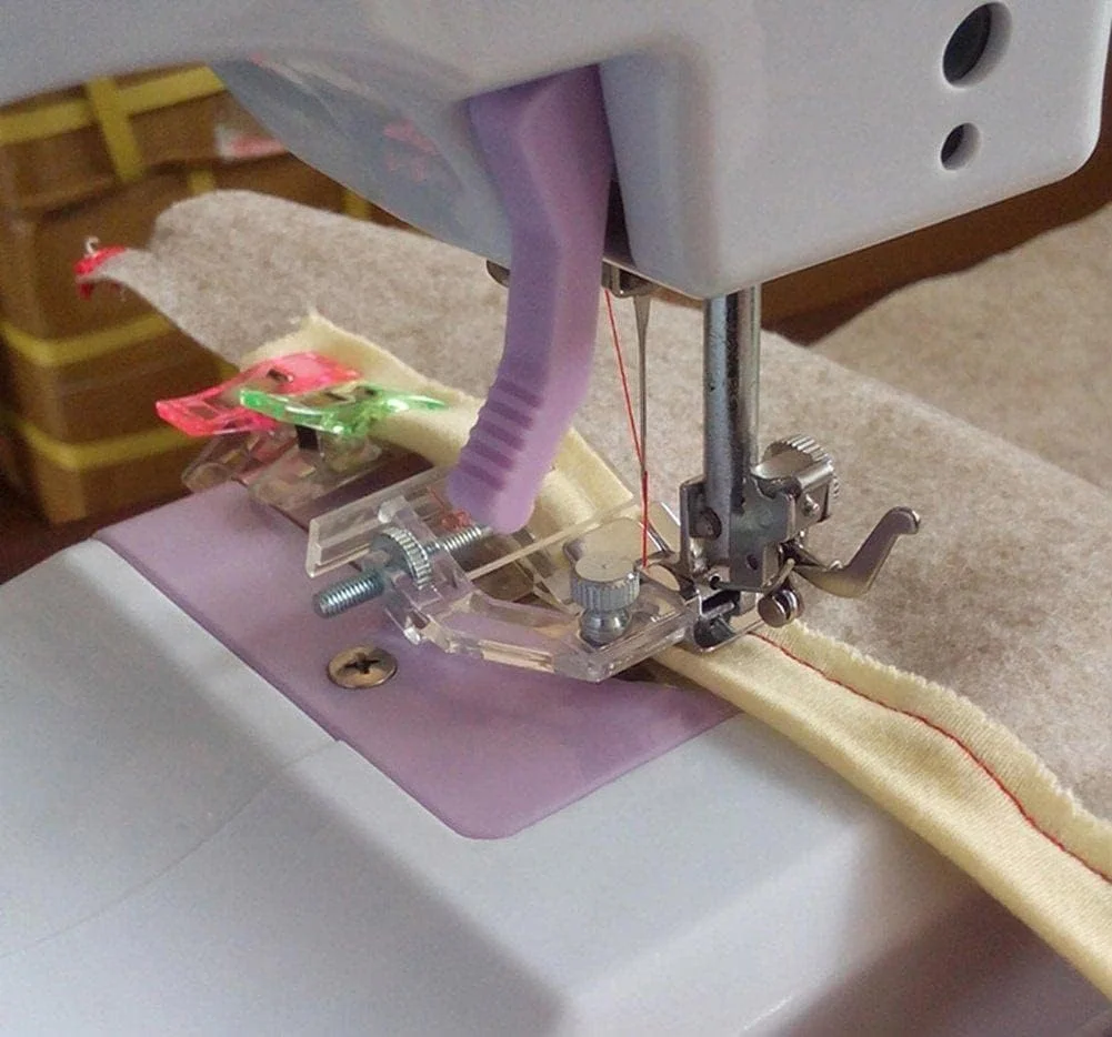 1 عدد پایه فلزی چرخ خیاطی، پایه فشار دهنده غلتکی برای دوخت و دوز، لوازم جانبی چرخ خیاطی