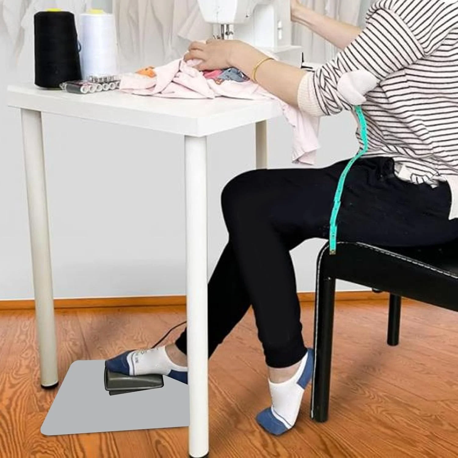 پدال زیر چرخ خیاطی 3 عددی، پد لاستیکی ضد لغزش برای کاهش صدای چرخ خیاطی، لوازم جانبی خیاطی خانگی، 23x19 سانتی متر