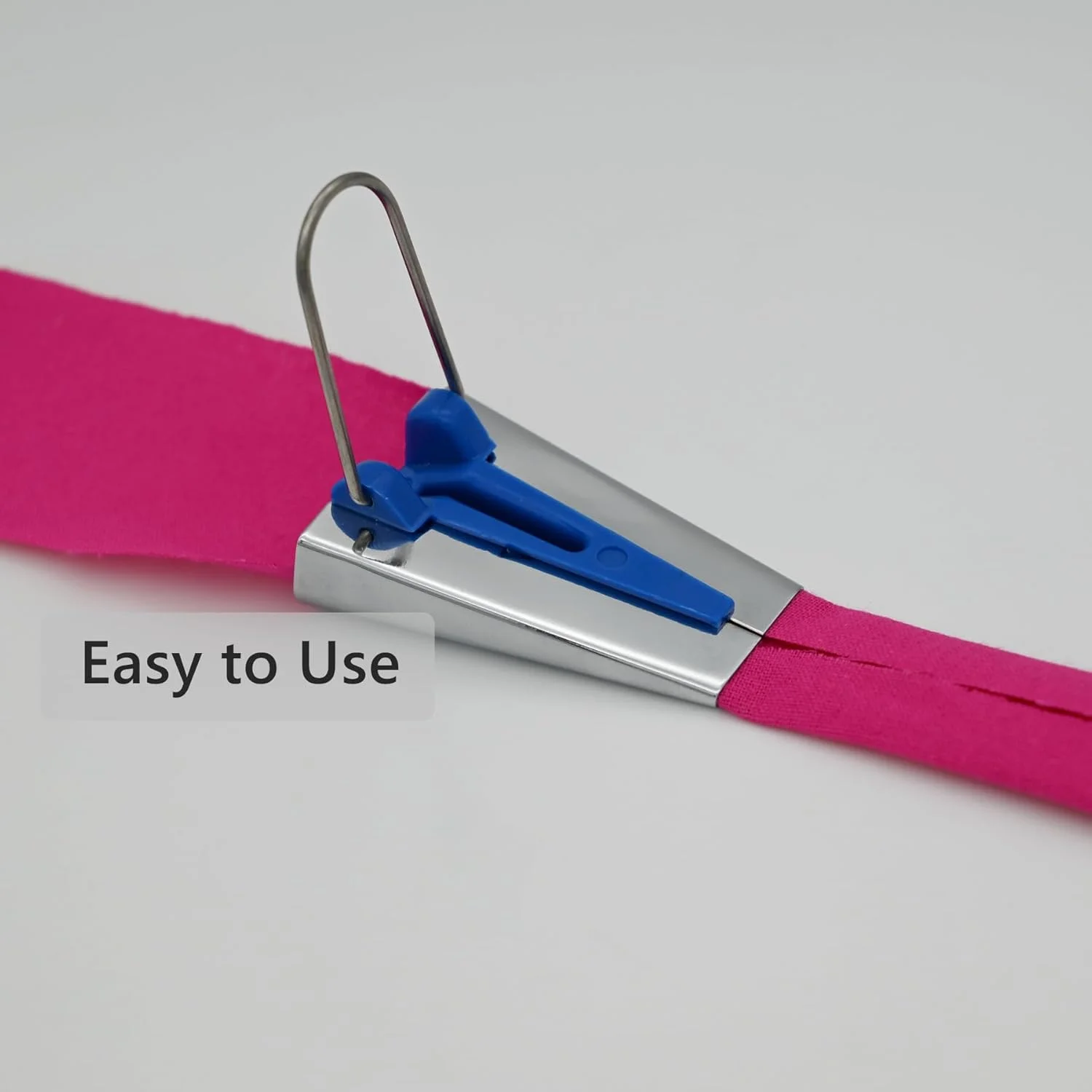 دستگاه نوار اریب ساز WENICE در 5 سایز به همراه 20 عدد گیره خیاطی، 50 عدد سوزن ته گرد توپی، پایه چرخ خیاطی برای خیاطی پارچه و لحاف دوزی دستگاه نوار اریب ساز WENICE در 5 سایز به همراه 20 عدد گیره خیاطی، 50 عدد سوزن ته گرد توپی، پایه چرخ خیاطی برای خیاطی پارچه و لحاف دوزی