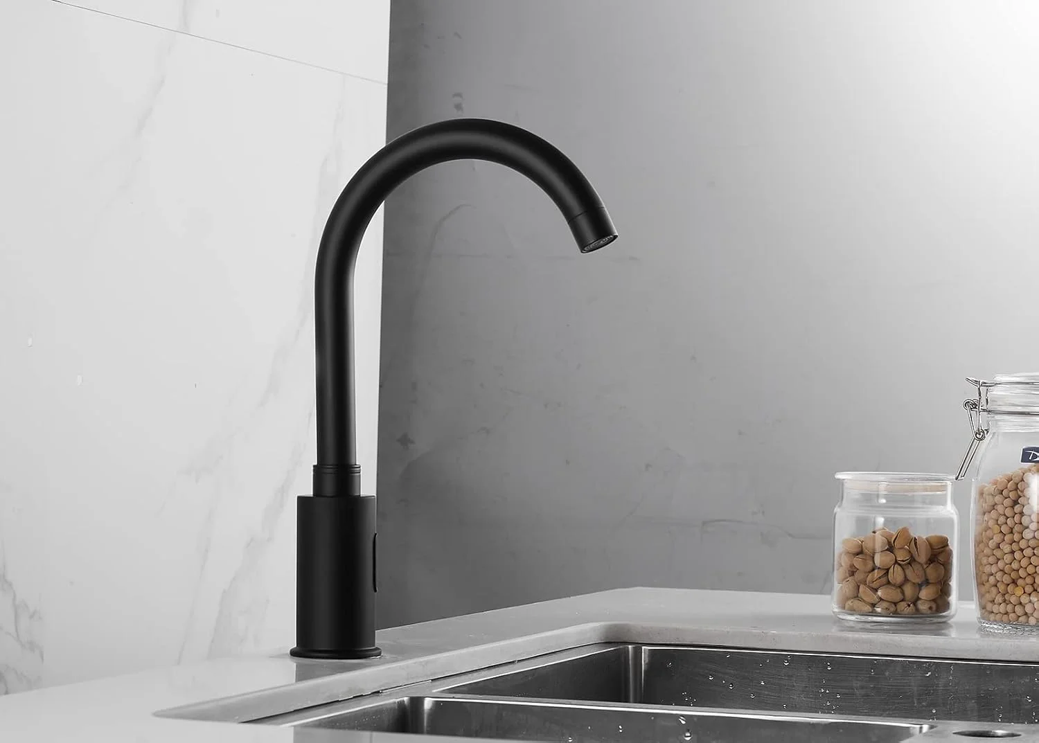 شیر آشپزخانه اتوماتیک YCCUZA مشکی بدون لمس، شیر برقی اتوماتیک بدون لمس با حسگر مادون قرمز، شیر روشویی عمومی حمام، شیر آشپزخانه با شیر مخلوط