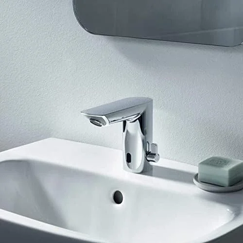 شیر روشویی الکترونیکی GROHE 36453000 BAU Cosmopolitan E با کنترل دما (برق مستقیم)، کروم، با مخلوط کننده و محدود کننده دمای قابل تنظیم شیر روشویی الکترونیکی GROHE 36453000 BAU Cosmopolitan E با کنترل دما (برق مستقیم)، کروم، با مخلوط کننده و محدود کننده دمای قابل تنظیم