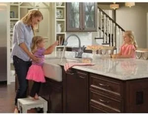 شیر آشپزخانه لمسی تک دستگیره دلتا مدل Leland با اسپری کشویی، فناوری Touch2O و ShieldSpray، سر دوش مغناطیسی، استیل ضد لک 9178T-SP-DST شیر آشپزخانه لمسی تک دستگیره دلتا مدل Leland با اسپری کشویی، فناوری Touch2O و ShieldSpray، سر دوش مغناطیسی، استیل ضد لک 9178T-SP-DST