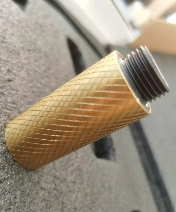 شیر آشپزخانه فنری مدل RP9075-GRG با دو حالت پاشش آب - رنگ: خاکستری تفنگی و روکش طلایی شیر آشپزخانه فنری مدل RP9075-GRG با دو حالت پاشش آب - رنگ: خاکستری تفنگی و روکش طلایی