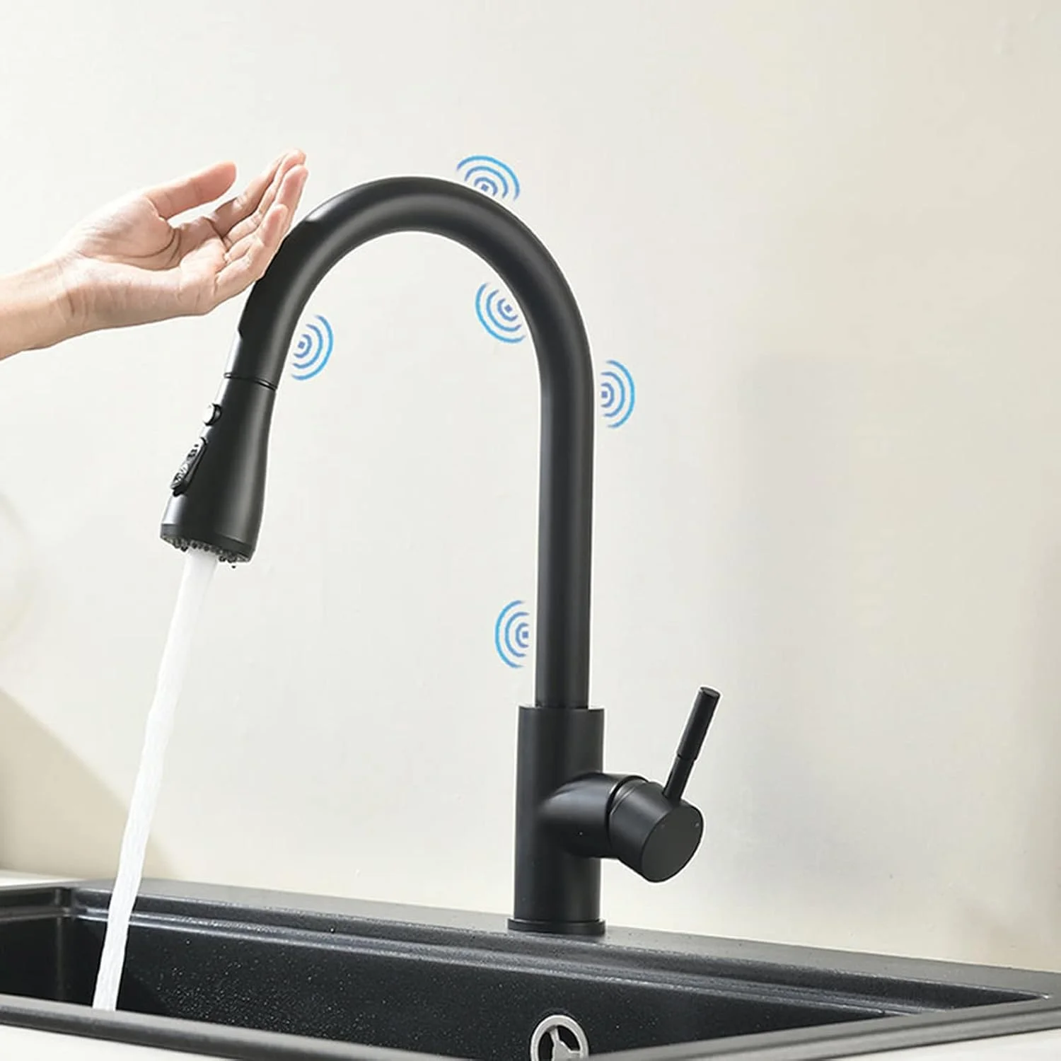 شیر آشپزخانه اهرمی لمسی با علم متحرک، شیرآلات آشپزخانه استیل چرخان آب سرد و گرم چند منظوره - مشکی - طلایی برس خورده