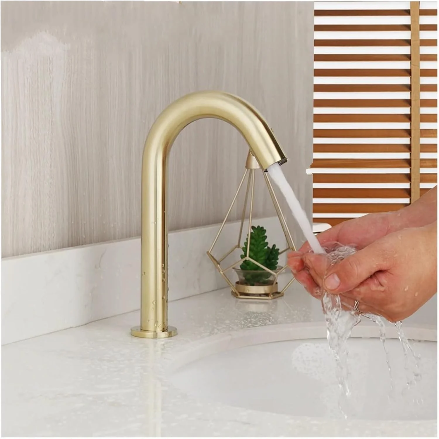 شیر روشویی طلایی برس خورده اتوماتیک با حسگر لمسی، شیر آب سینک برنجی مخلوط، شیر سینک آشپزخانه، A