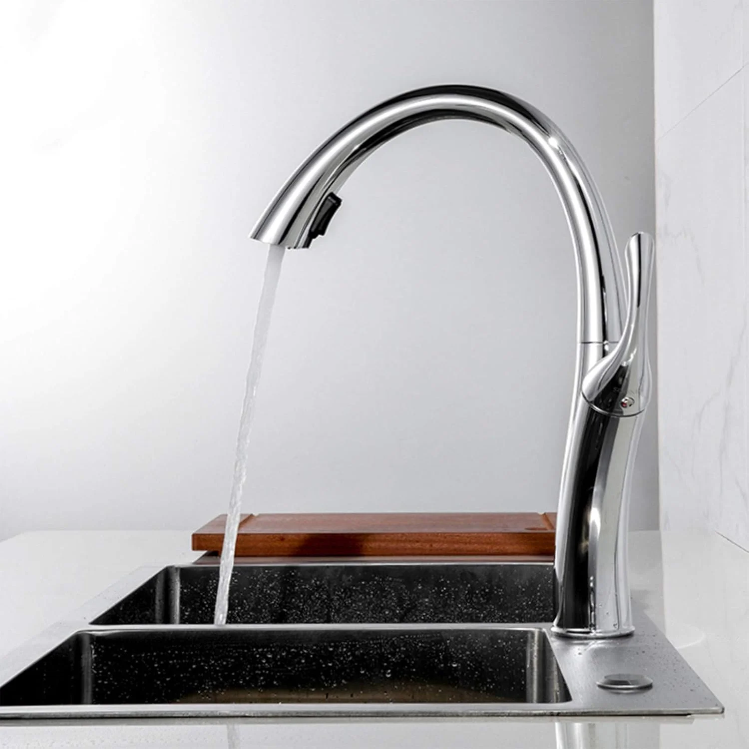 شیر آشپزخانه سنسور لمسی EDFGVDFSS، شیر آشپزخانه برنجی با اسپری کشویی، شیر سینک آشپزخانه تک دسته، شیر سینک فعال با لمس، کروم